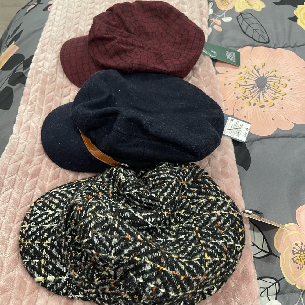 Women’s Hats Newsboy Style